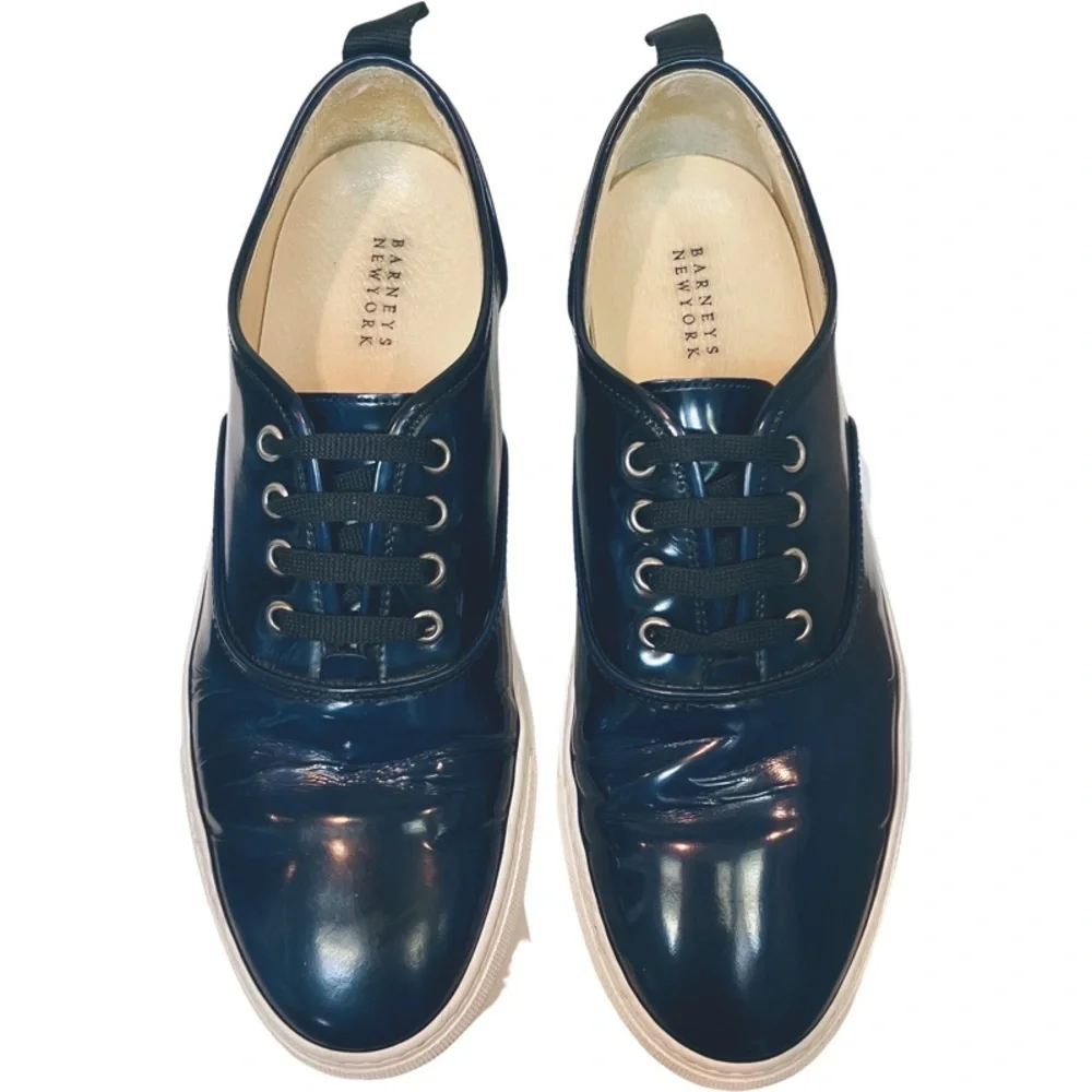 Barneys New York barneys new